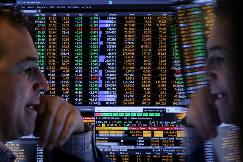 مع ارتفاع الدولار ، قفزت بورصة بوينس آيرس بنسبة 6٪ تقريبا وارتفعت سندات الدين