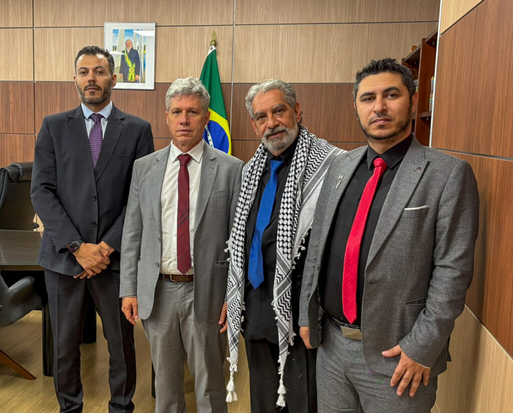 بالصور : تحركات مكثفة للمنتدى اللاتيني الفلسطيني في برازيليا:  لقاءات رسمية لتعزيز التضامن وكسر الحصار عن غزة