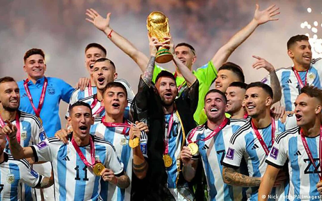 فضيحة تهزّ الأرجنتين! مداهمة مقر الاتحاد الوطني لكرة القدم وعدد من الأندية.. إليكم السبب
