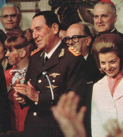 asuncion_de_juan_domingo_peron_e_isabel_peron_1973